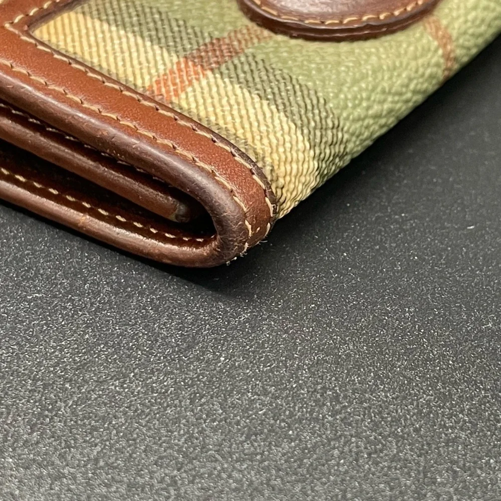 Rare Burberry Vintage Green Novacheck with Horse Pattern Key Holder